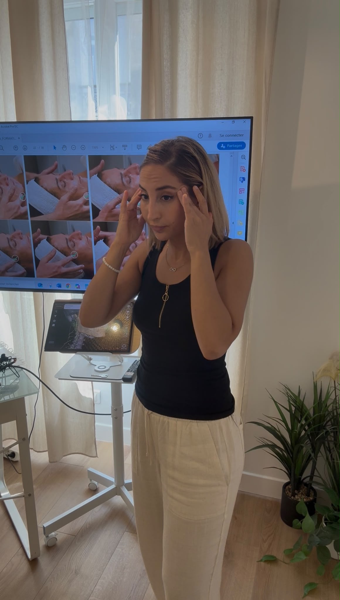 Session de formation professionnelle au massage visage japonais Kobidô en petit groupe chez LM Harmonie Marseille
